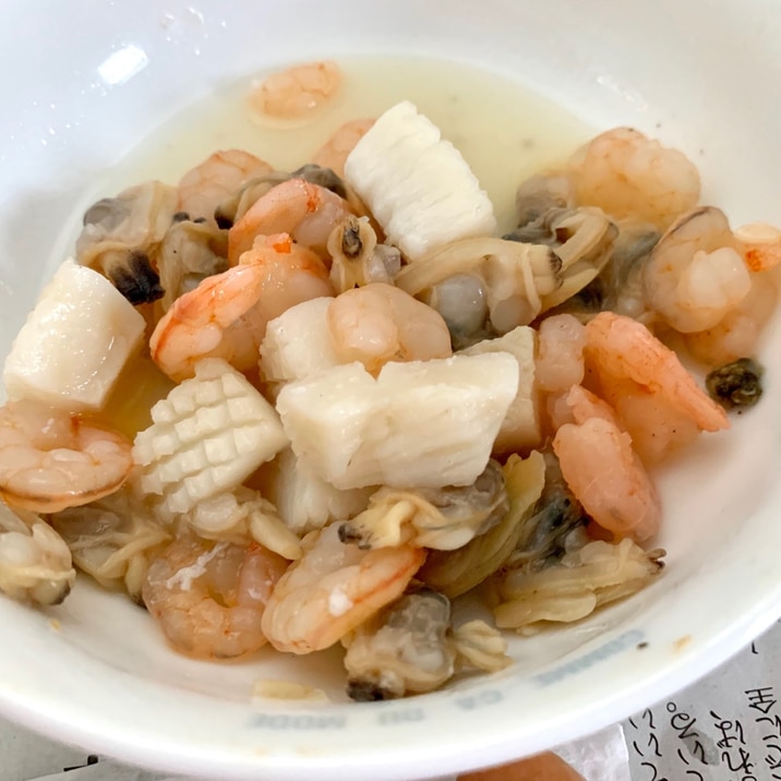 お弁当のおかずに 簡単シーフードのバター醤油炒め レシピ 作り方 By かさささささささ 楽天レシピ